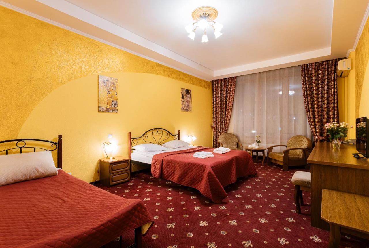 Tiso Apart Hotel Kiev Exteriör bild